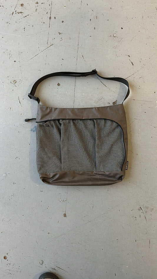 Axis Day Bag - Greyscale